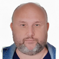 Олег Трифонов