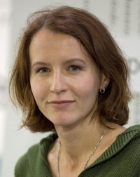 Алина Бронски