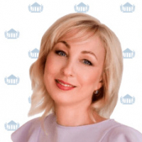 Лариса Позднякова