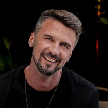 Что мешает выйти на новый уровень дохода — и почему это не про стратегии?